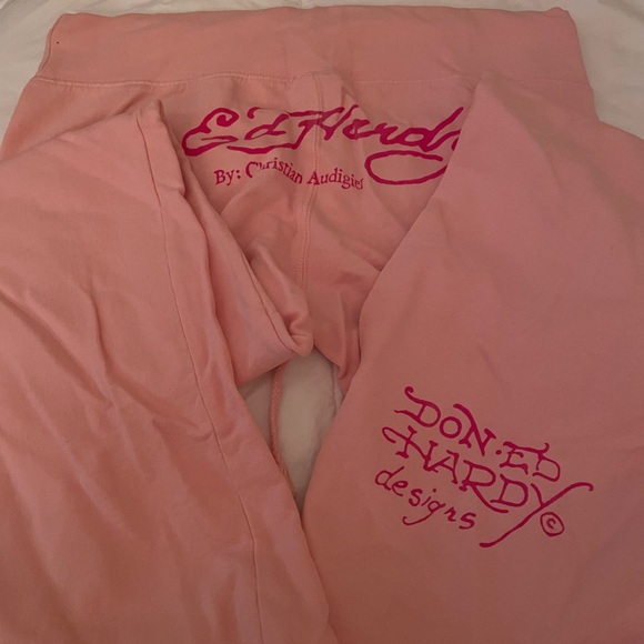 Ed Hardy Pink Graphic Sweatpants - Picture 4 of 9